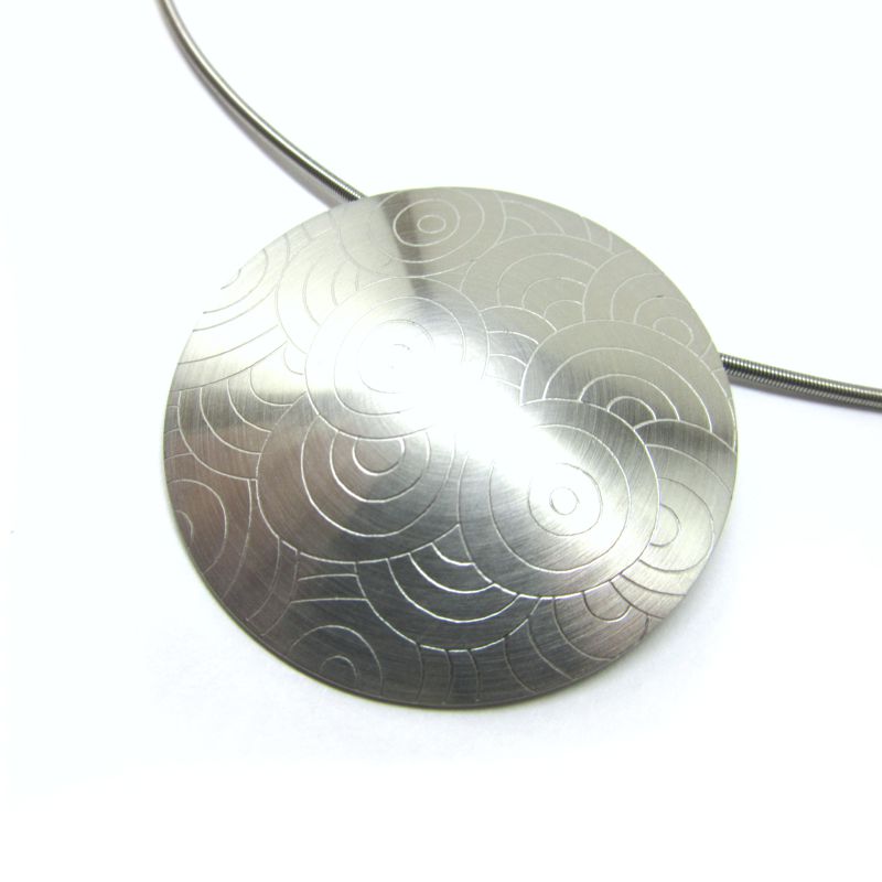STEELX Laser Swirly Pattern on Domed Disc w/Wire - 8060